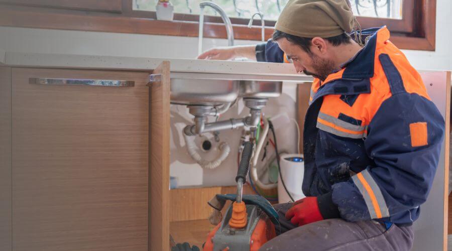 Professional plumbing services services in Westland